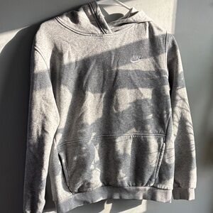 Nike Gray Pullover Hoodie